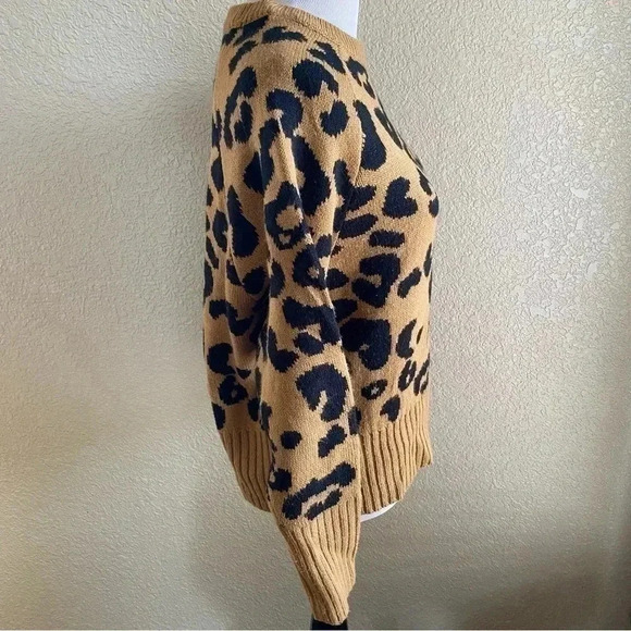 QED London Leopard Print Knit Sweater Chunky Crew Neck: Medium - Picture 2 of 7